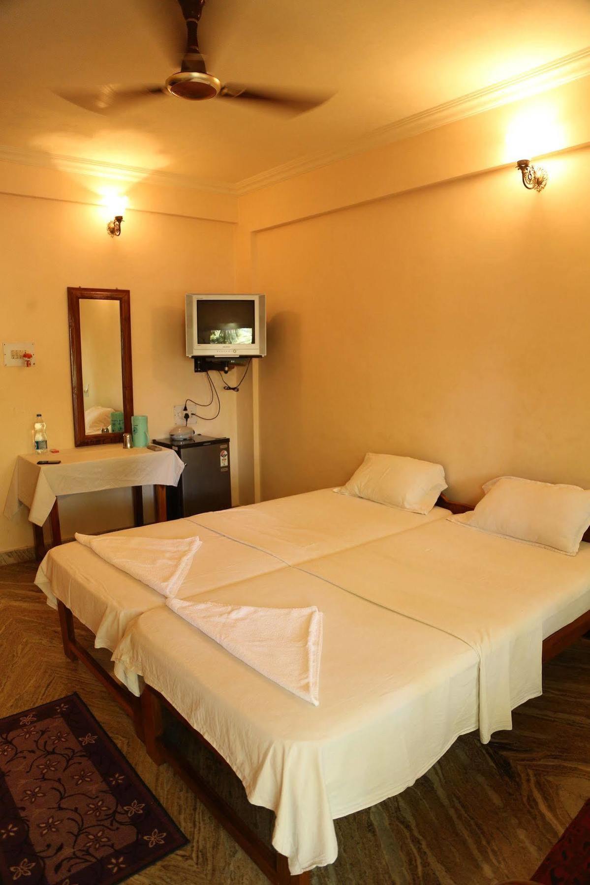 Sea View Resort Patnem Beach Bagian luar foto