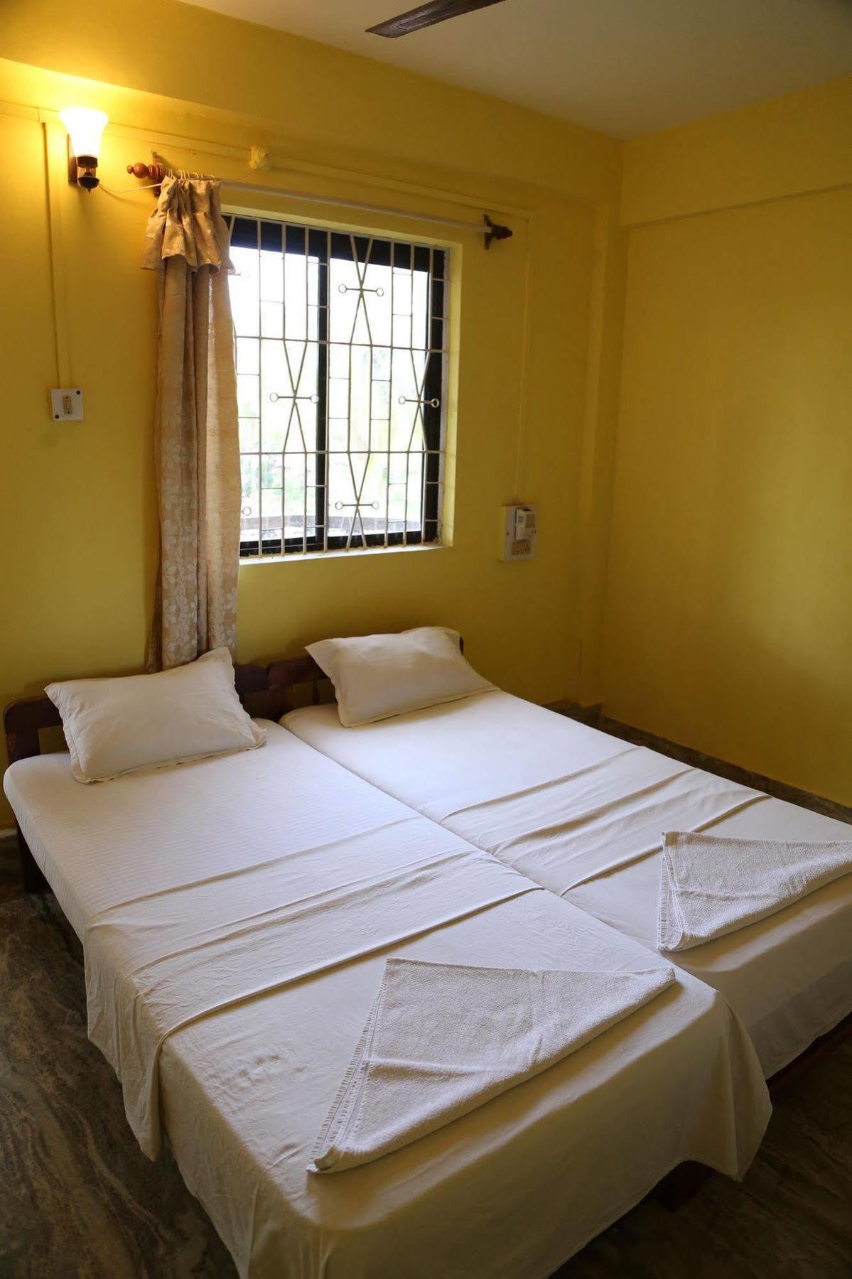 Sea View Resort Patnem Beach Bagian luar foto
