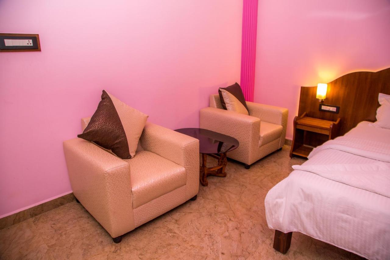 Sea View Resort Patnem Beach Bagian luar foto