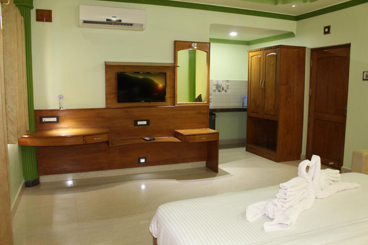 Sea View Resort Patnem Beach Bagian luar foto