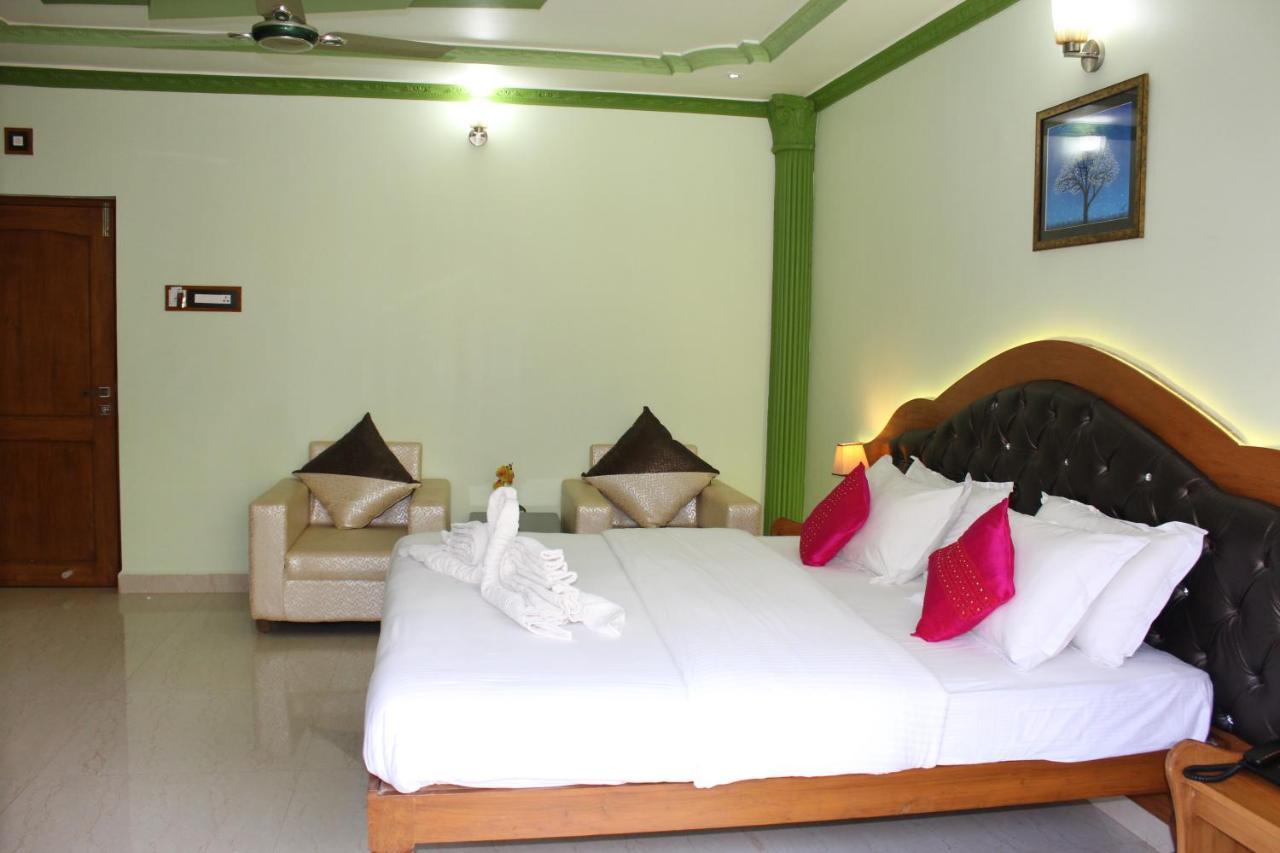 Sea View Resort Patnem Beach Bagian luar foto