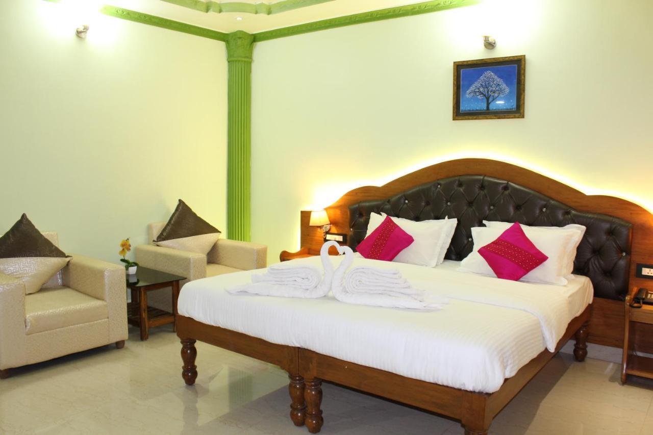 Sea View Resort Patnem Beach Bagian luar foto